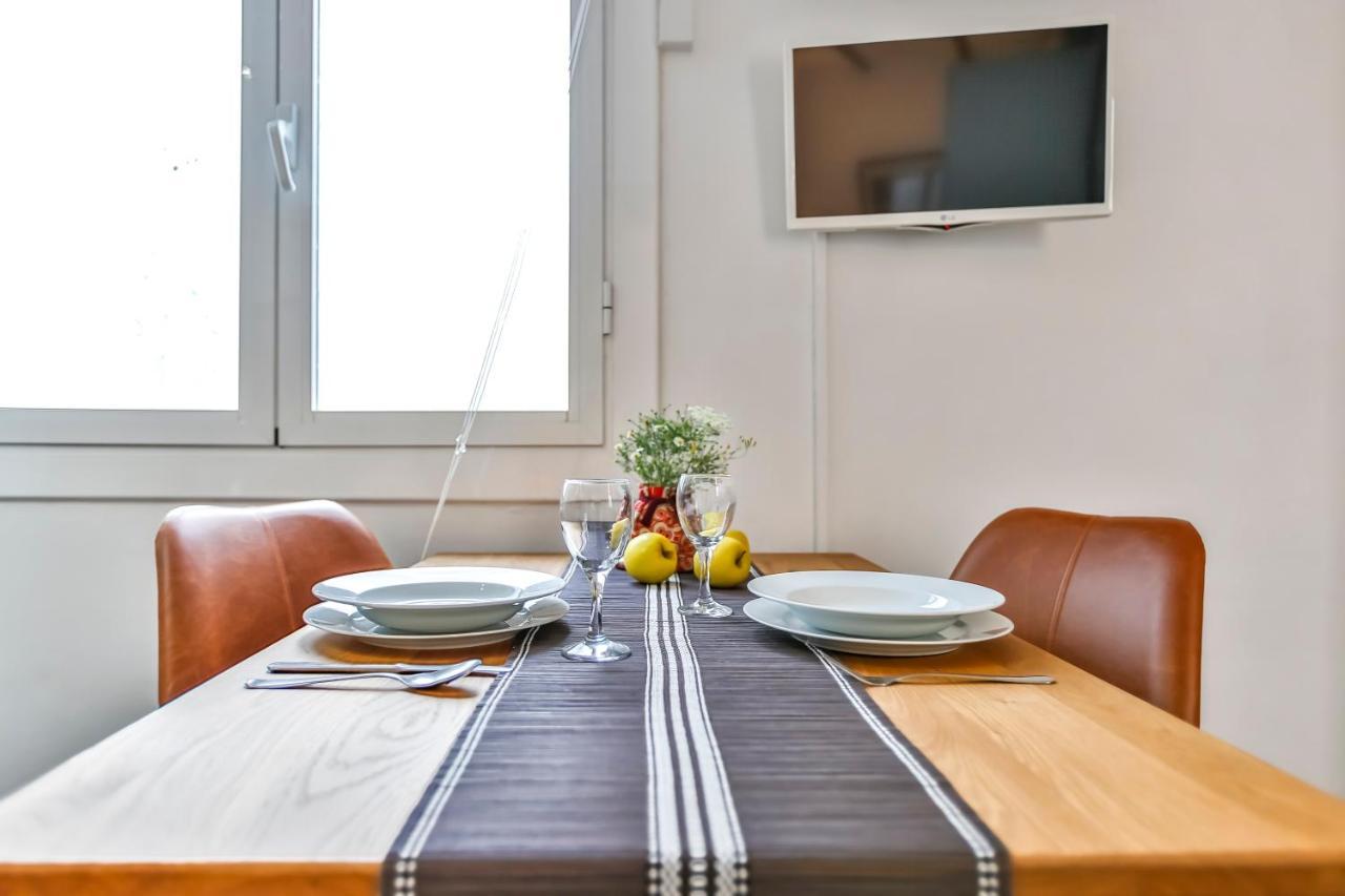 Ghat Apartments Montroig Сиджес Экстерьер фото