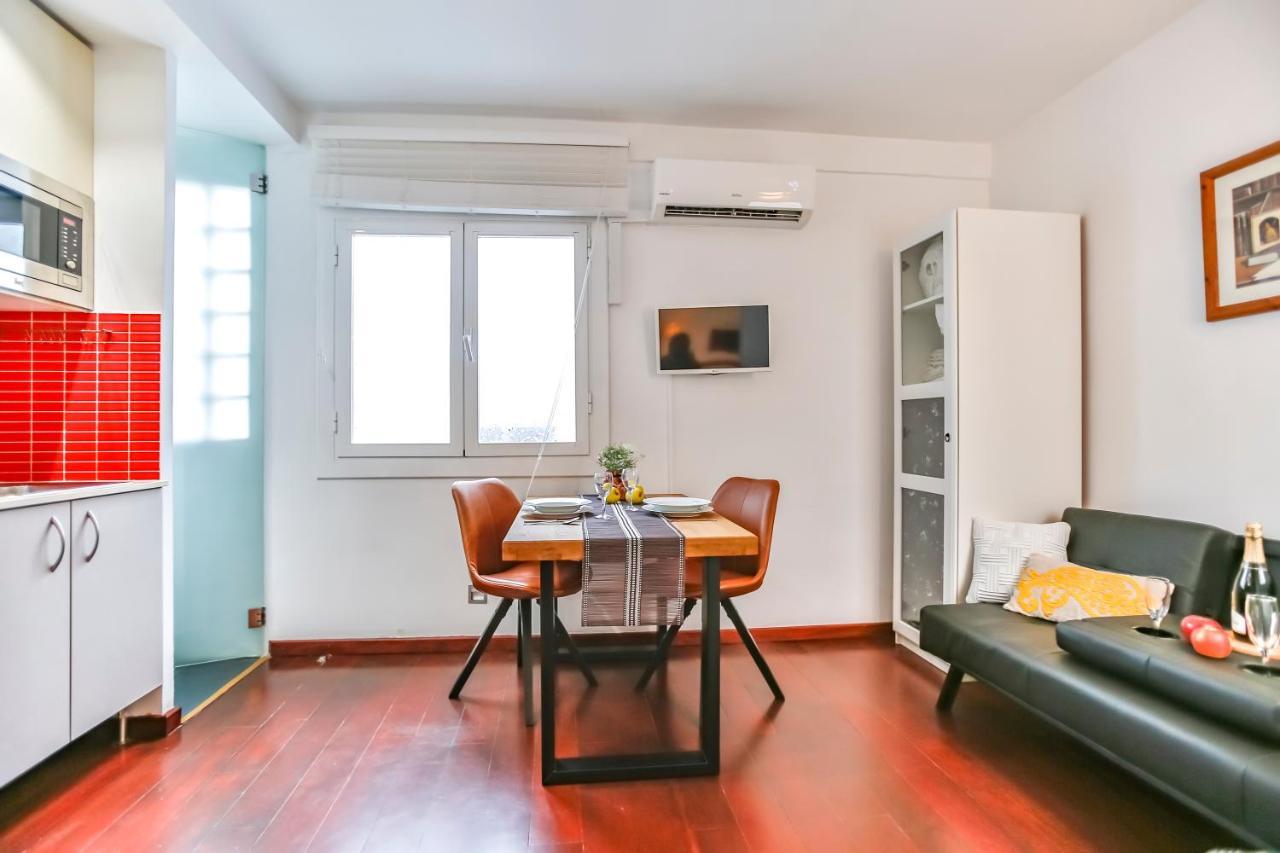 Ghat Apartments Montroig Сиджес Экстерьер фото