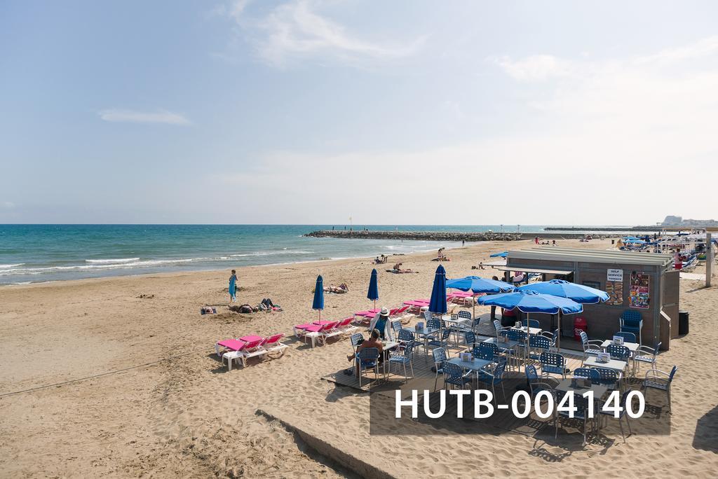 Ghat Apartments Montroig Сиджес Экстерьер фото